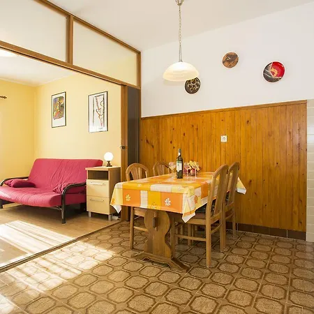 Silvana 51 Pula